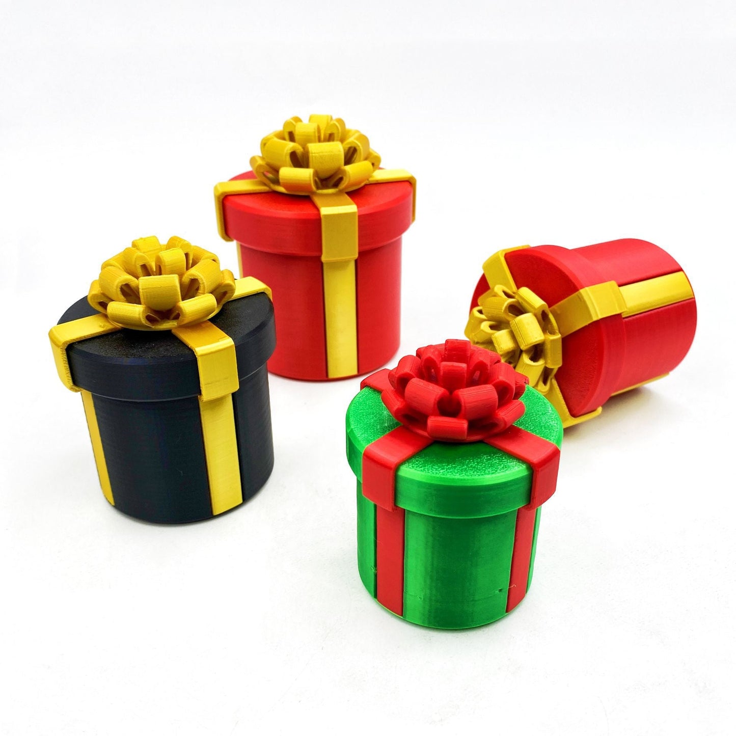 🏆Flash Sale⚡ 50K+ SOLD! Almost Gone - 🔥Christmas Annoying Nested Screw Gift Box