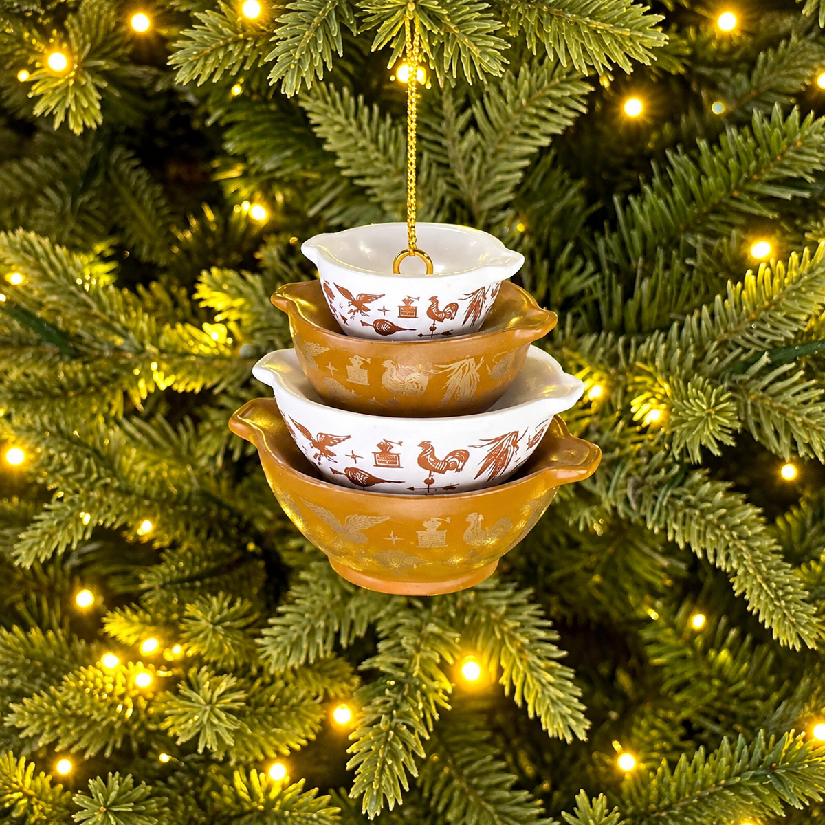 🌲Miniature Cinderella Bowl Stack Ornament - Retro Kitchen Christmas Decor