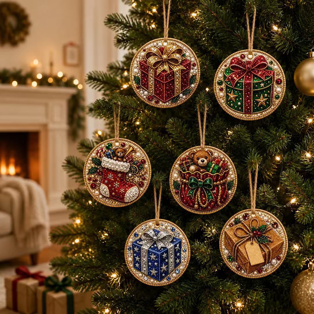 🎄Christmas Pearl Diamond Painting Pendant Kits(6 Pcs)